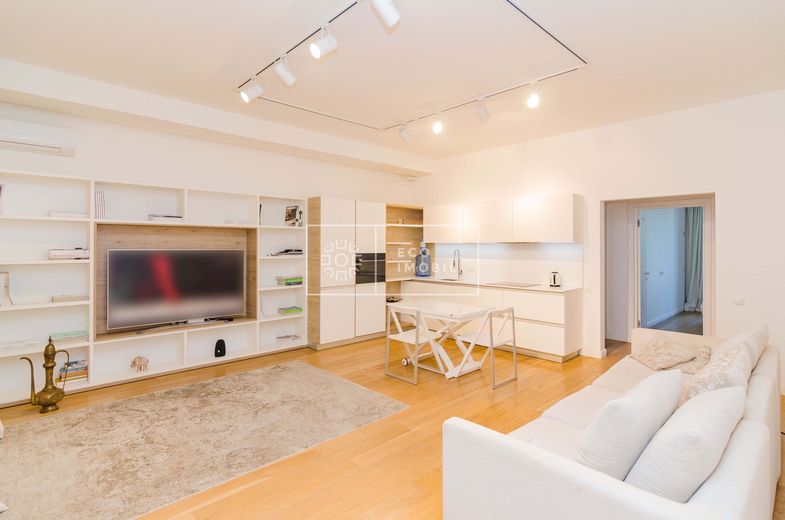 str. Alessandro Bernardazzi