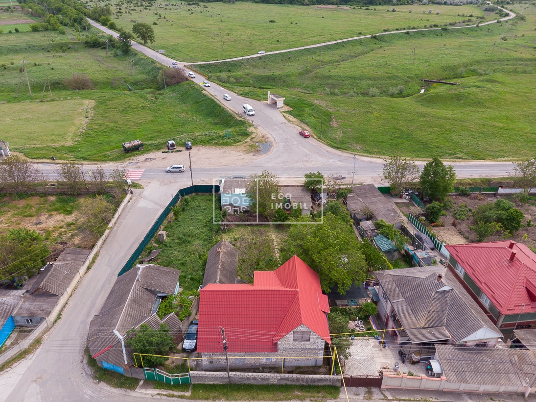 Casa, s. Coșernita, Centru.