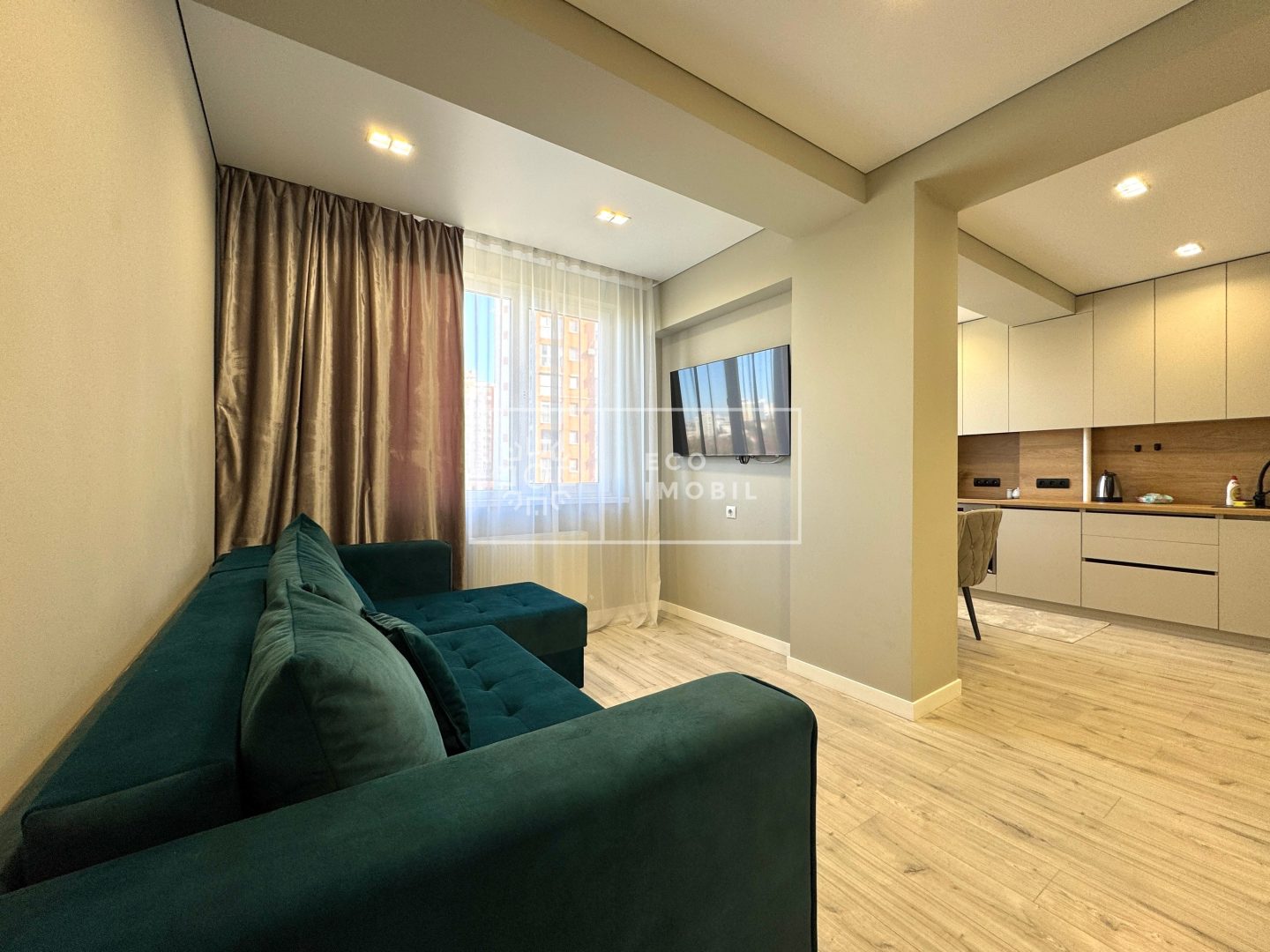 str. Valea Trandafirilor