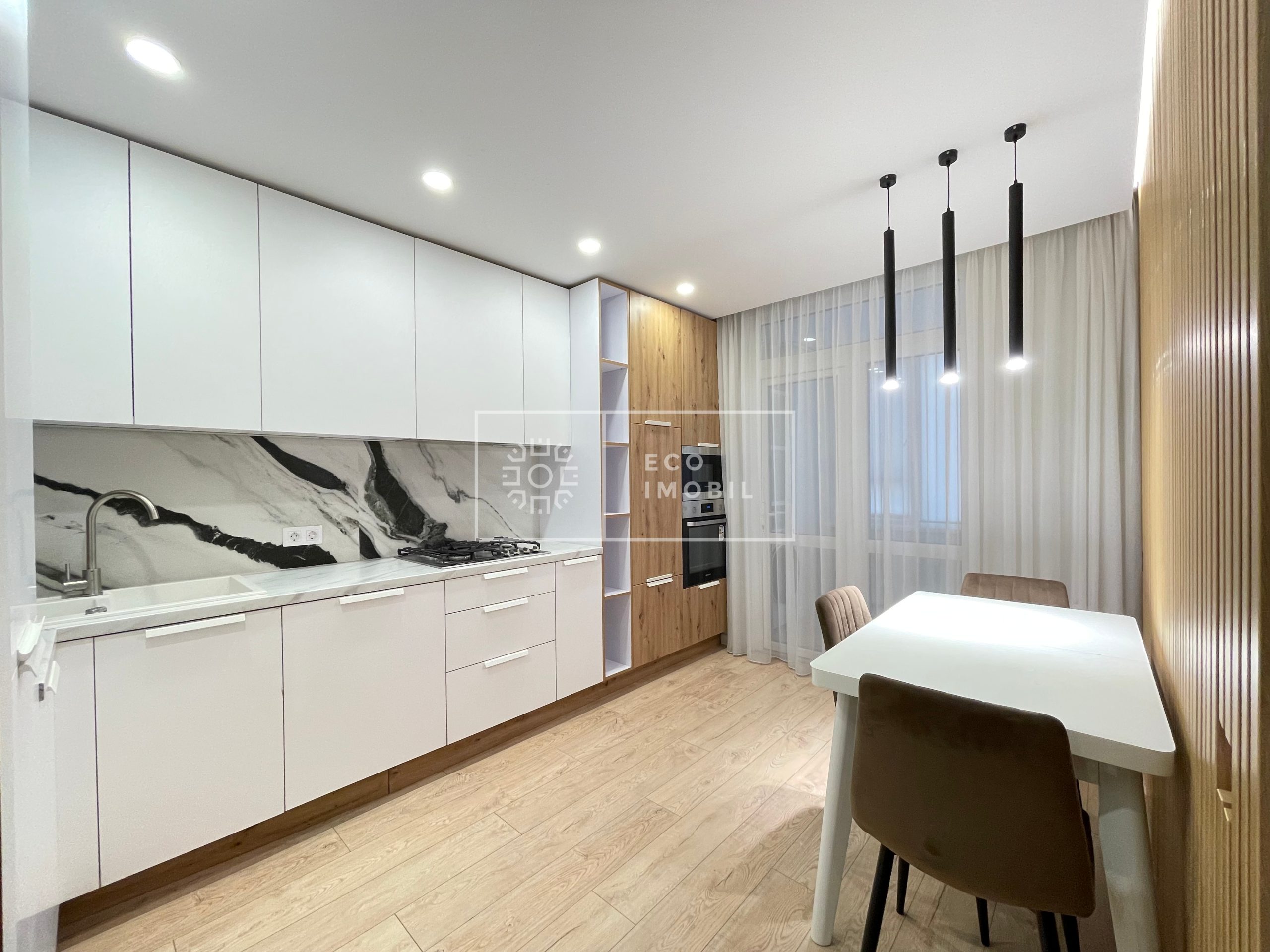 bd. Renașterii Naționale