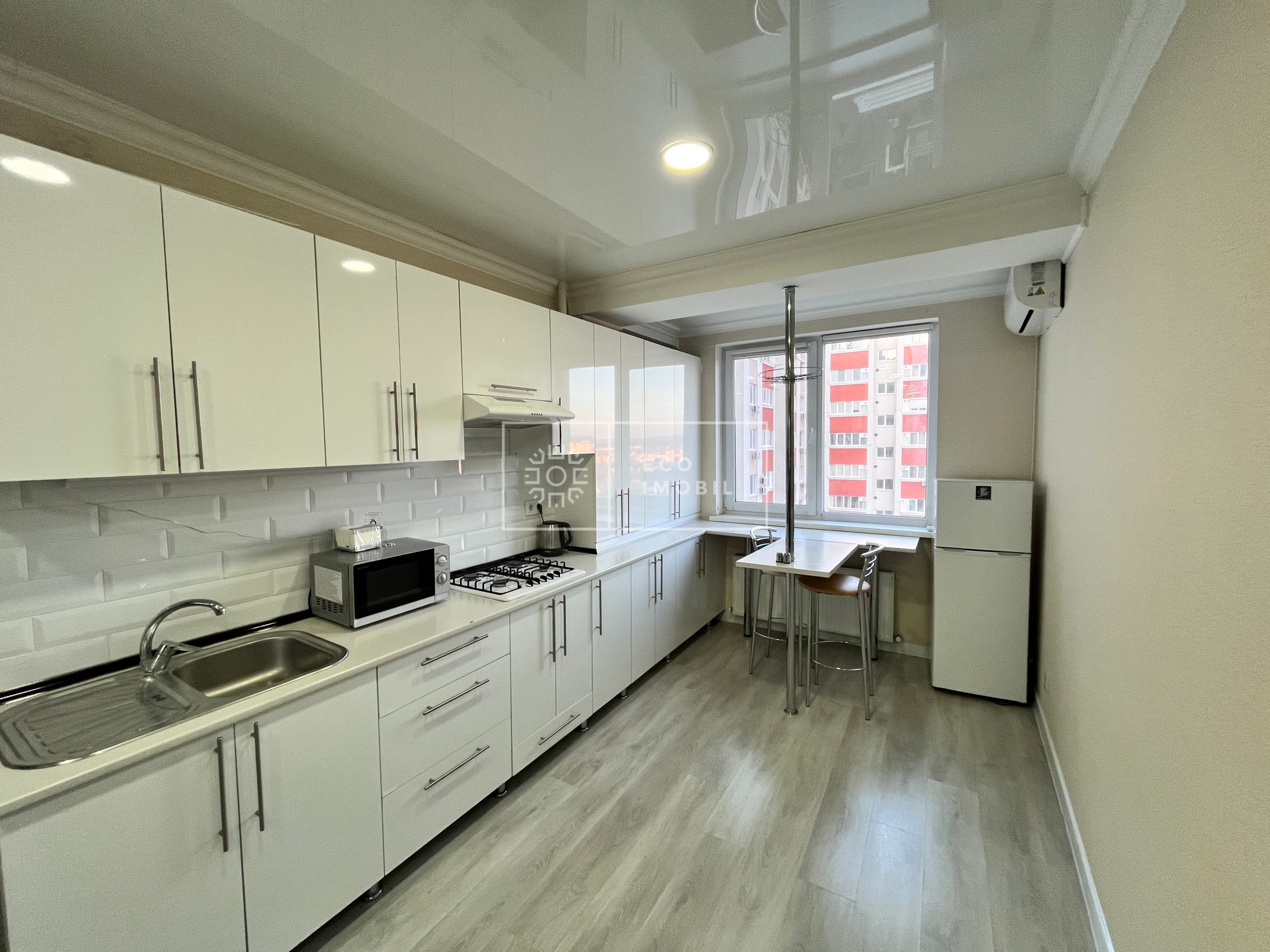 str. Constantin Vârnav