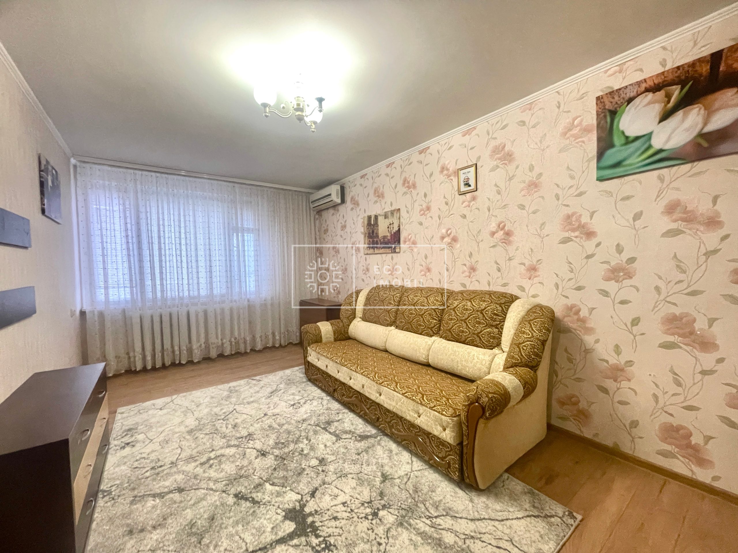 str. Mihail Sadoveanu