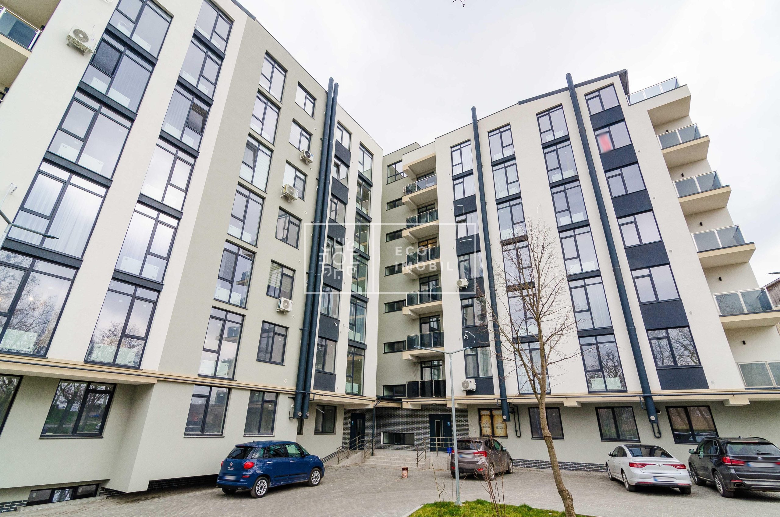 str. Moldova